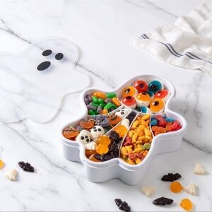 CWC Figural Ghost Halloween Snackle Box